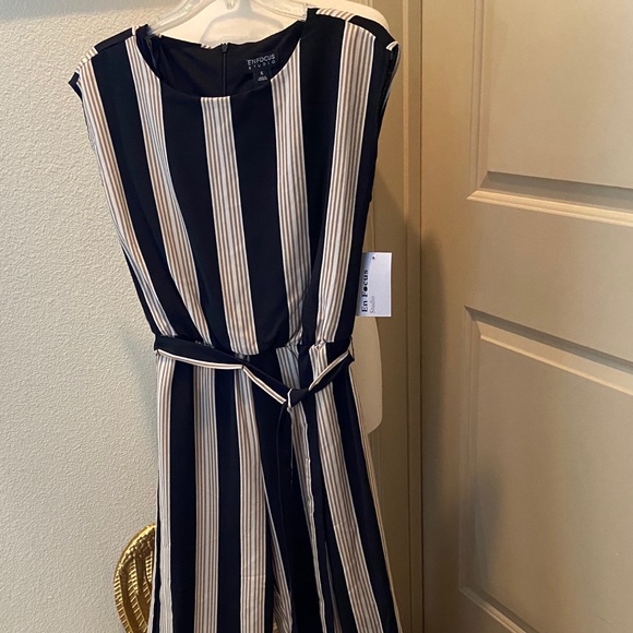 NWT En Focus striped jumpsuit - Picture 4 of 4